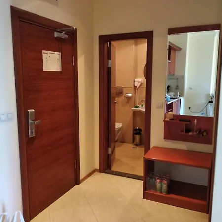 Apartment サニービーチ
