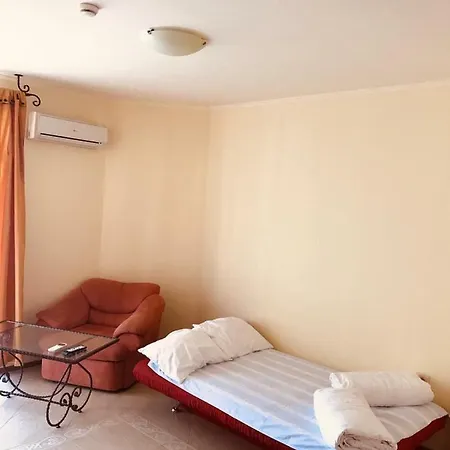 アパート Apartment *